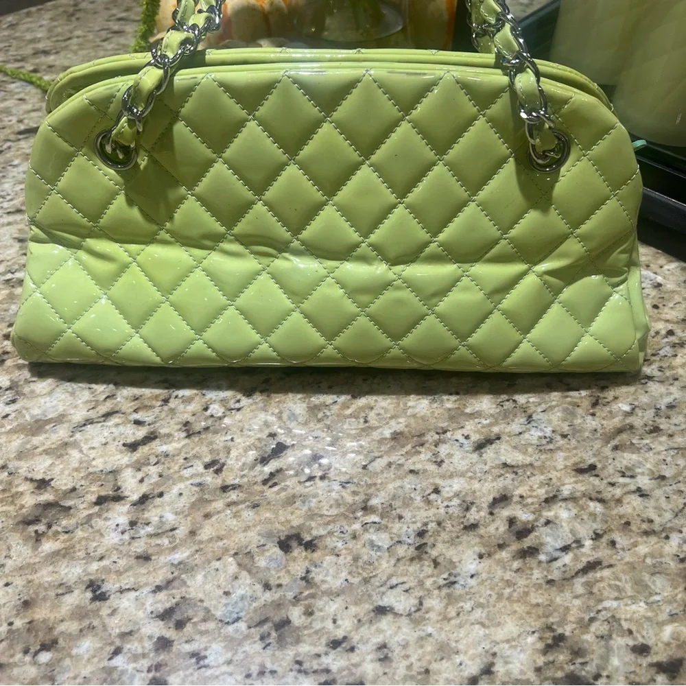 CHANEL Quilted Green Patent Leather Just Mademoiselle Shoulder Bag - Picture 6 of 16